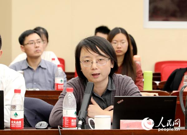 中央党校国际战略研究院助理研究员尤苗在论坛上发言 （贾文婷 摄）