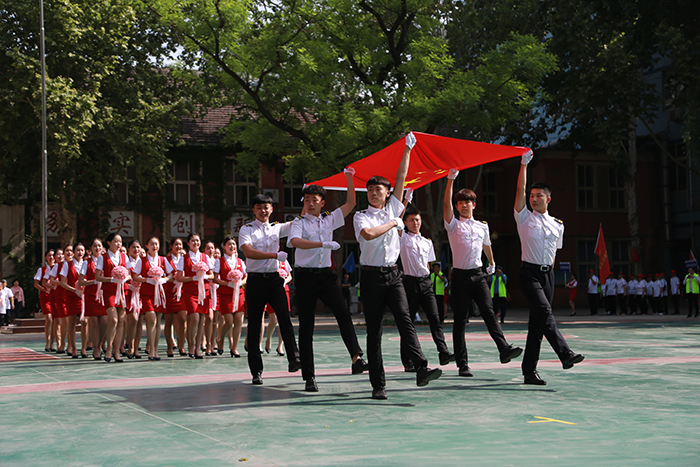 500多人七齐“上阵” 天桥区举办首届社区趣味运动会